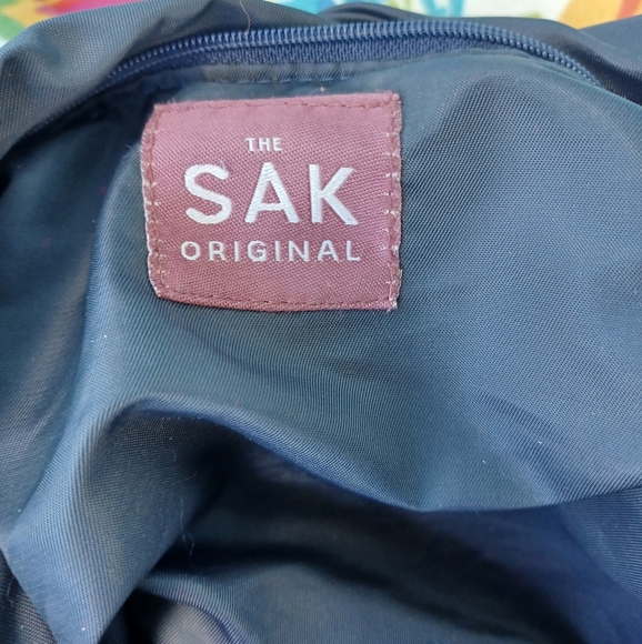 The Sak Navy Crotched w Leather handle Hobo style purse - Picture 4 of 4